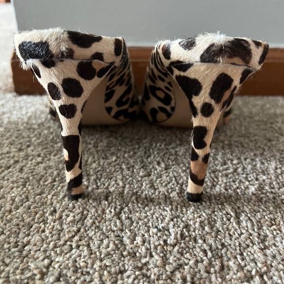 Club Monaco animal print mules - Picture 5 of 8